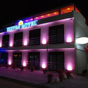 Eleven Otel